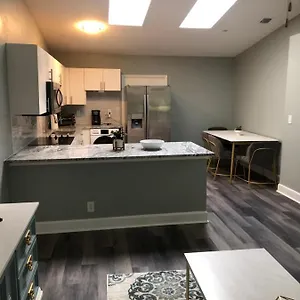 Holiday home 2 Bedrooms Vacation, Tampa
